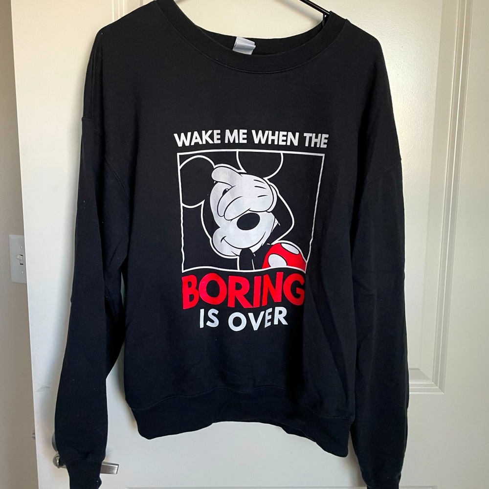 Disney sweatshirt ✨